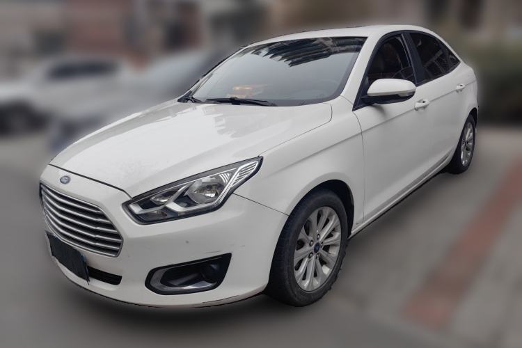 Used Ford Escort 2015 1.5L Automatic Fashion Model