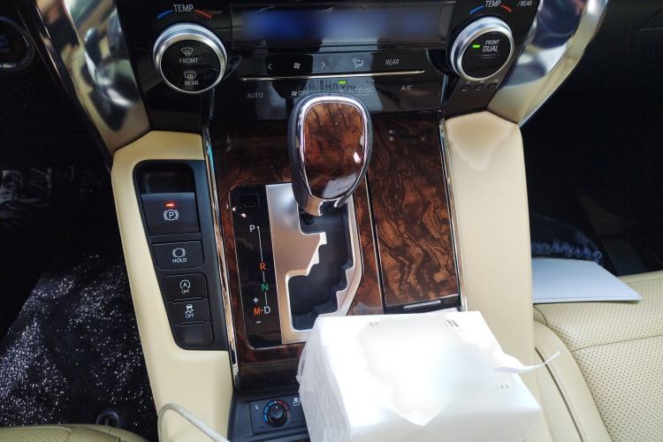 Used Toyota Alphard 2018 Revised Version 3.5L Luxury Edition Gear Lever