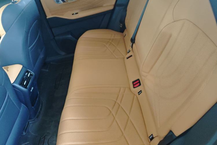 Used Geely Galaxy Xingjian 7 EM-i 2025 120km Flagship Edition Left Rear Seat