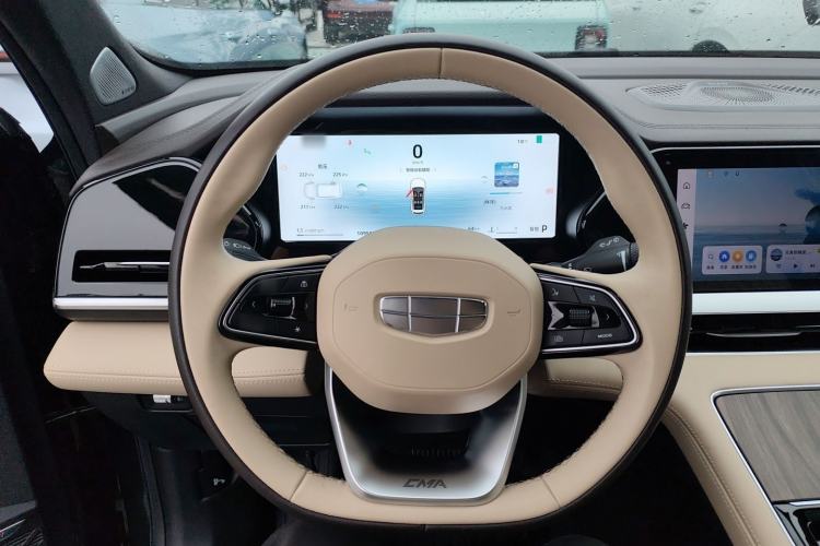 Used Geely Auto Monjaro L 2025 Dongfang Yao 2.0TD Automatic All-Wheel-Drive Wangyue Edition Steering Wheel