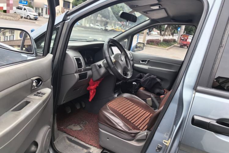 Used Dongfeng Shuaike 2014 1.6L Manual Comfort 7-Seater China IV Standard