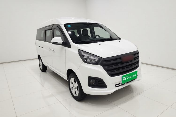 Used Jinbei Gold Hiace 2021 2.0L Passenger Van Travel Lion 7-Seater Exterior 2