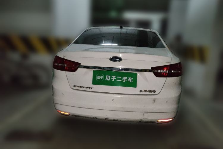 Used Ford Escort 2015 1.5L Automatic Fashion Model