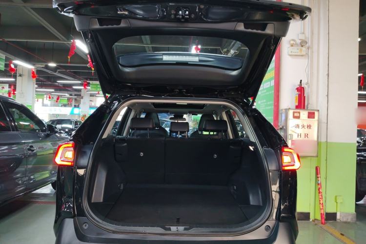 Used Toyota Wildlander 2023 2.0L CVT Two-Wheel Drive Luxury PLUS Edition Trunk