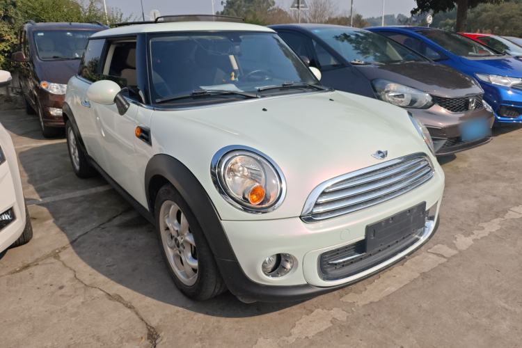 Used MINI MINI 2011 1.6L COOPER Fun