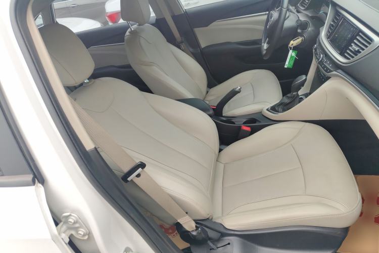 Used Buick GT 2019 15T Dual-Clutch Connected Elite Model China VI Right Front Seat
