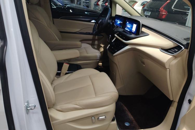 Used Buick GL8 2023 ES Lu Zun Deluxe Model
