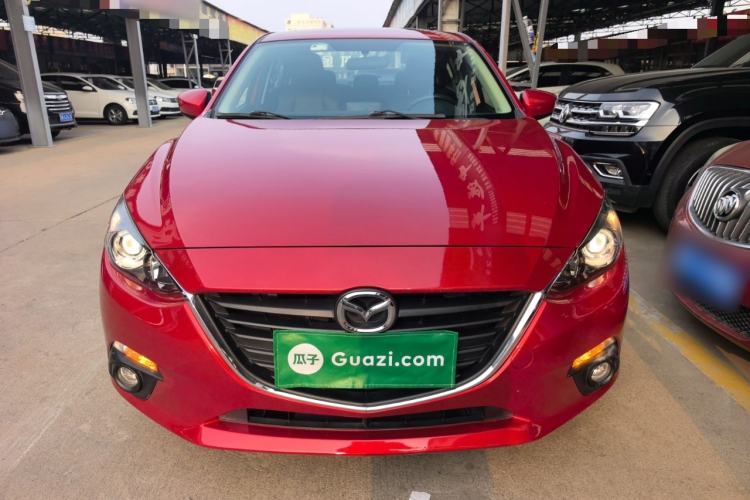 Used Mazda 3 Axela 2016 Sedan 1.5L Automatic Luxury Model
