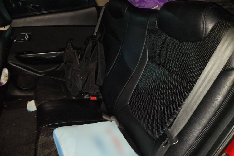 Used Kia K2 2012 Sedan 1.4L AT TOP Anniversary Edition