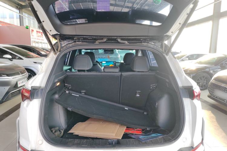 Used Geely Auto Coolray 2025 Bin Yue L 1.5T DCT Starlight Edition