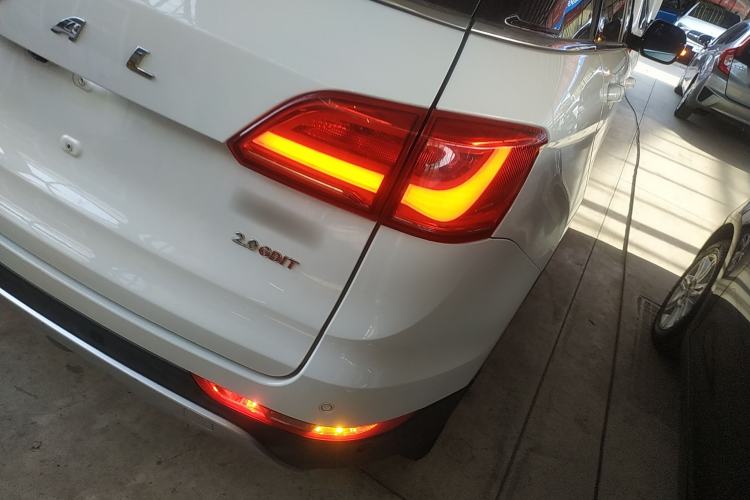 Used Haval H6 Coupe 2015 Blue Label 2.0T Automatic Two-Wheel Drive Prestige Model
