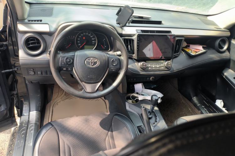 Used Toyota RAV4 2013 2.0L CVT Four-Wheel Drive Fashion Edition
