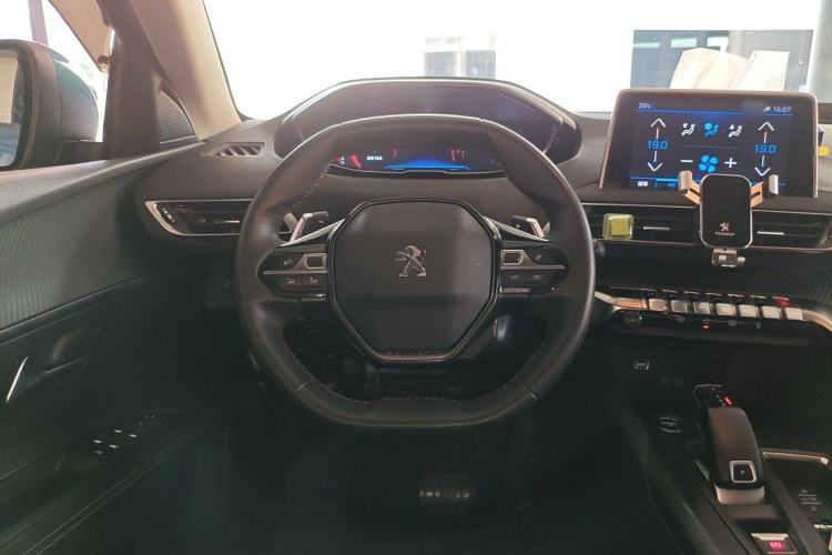 Used Peugeot 5008 2019 Revised 360THP 7-Seater Flagship Edition Steering Wheel