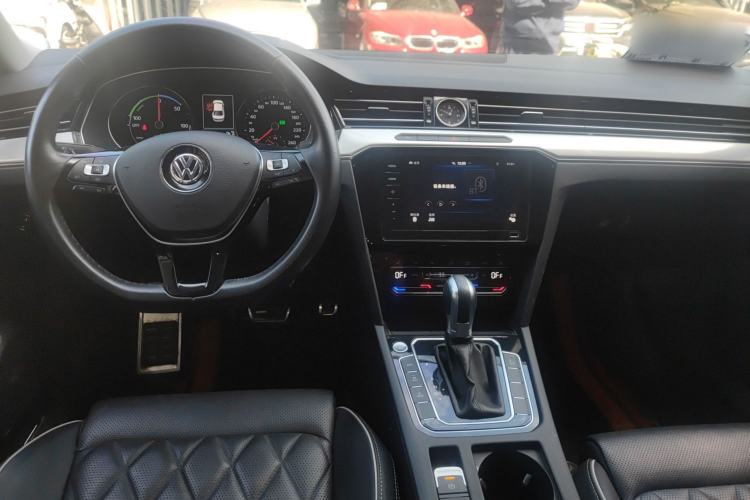 Used Volkswagen Magotan GTE Plug-in Hybrid 2020 GTE Luxury Model
