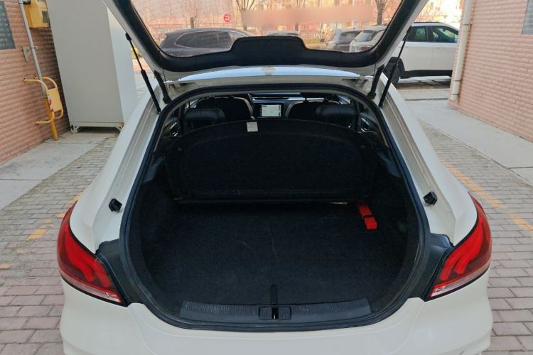 Used MG 6 New Energy 2018 45T E-DRIVE Intelligent Drive Hybrid PILOT Super Internet Edition
