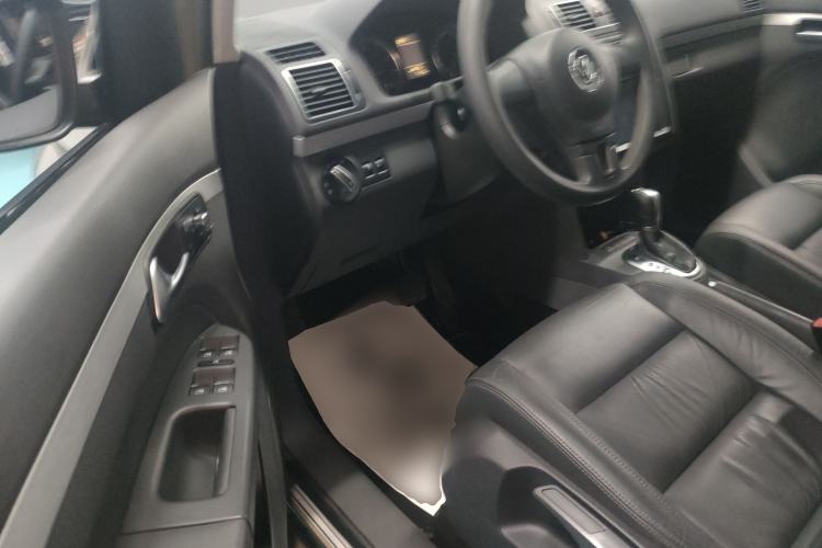 Used Volkswagen Touran 2015 1.4T DSG Comfort Edition 5 Seats
