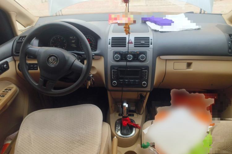 Used Volkswagen Touran 2011 1.4T DSG Zhiya Edition 5 Seats
