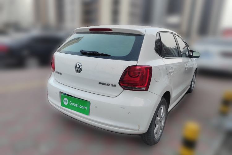 Used Volkswagen Polo 2013 1.6L Manual Comfort Edition
