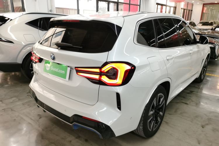 Used BMW iX3 2022 Leading Model
