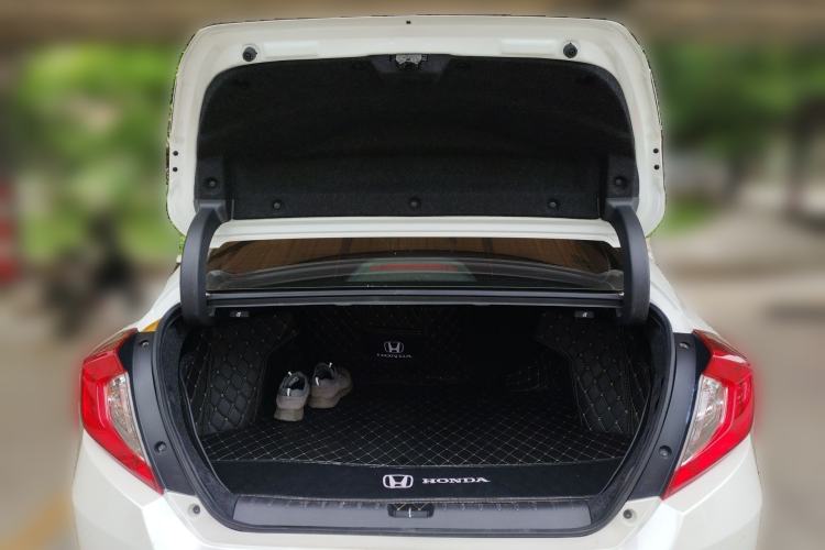 Used Honda Civic 2019 220TURBO CVT Dynamic Edition China VI Emission Standard Trunk
