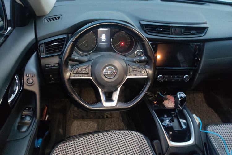 Used Nissan X-Trail 2019 2.0L CVT Smart Connect Comfort Edition 2WD