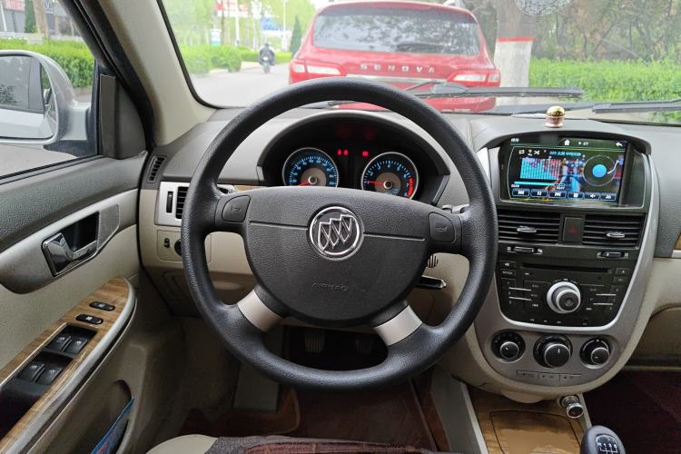 Used Buick Excelle 2015 1.5L Manual Classic Trim
