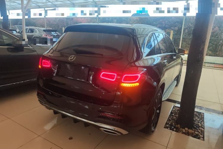 Used Mercedes-Benz GLC 2021 GLC 300 L 4MATIC Dynamic Model Rear Right 45 Deg