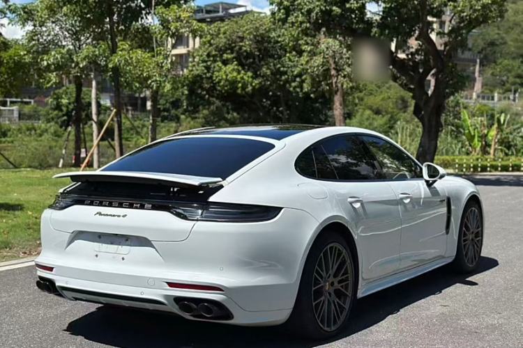 Used Porsche Panamera 2022 Panamera 4 E-Hybrid Platinum Edition 2.9T
