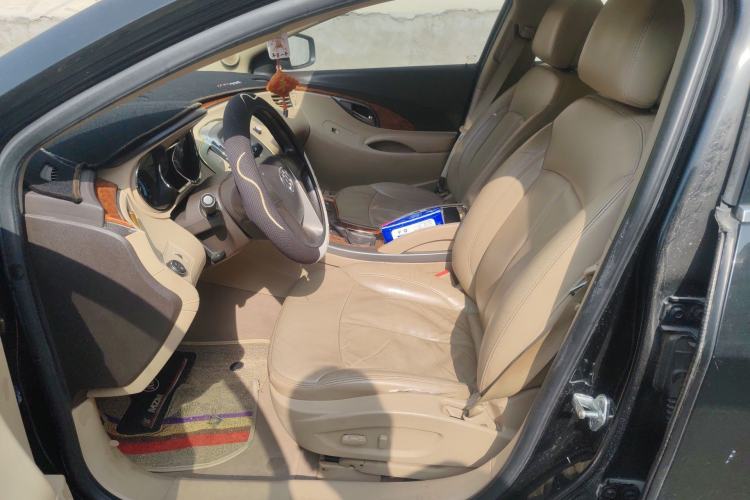 Used Buick LaCrosse 2011 2.4L SIDI Elegant Edition
