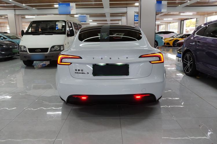 Used Tesla Model 3 2025 Model Revised Rear-Wheel-Drive Version
