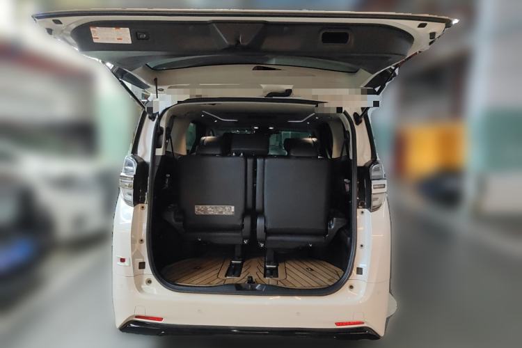 Used Toyota Vellfire 2020 Dual-Engine 2.5L HV Luxury Edition
