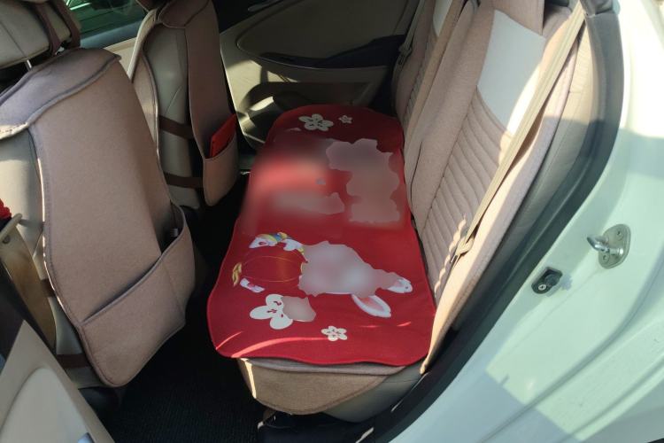 Used Hyundai Verna (older generation) 2014 1.4L Manual Smart GLS Trim Left Rear Seat