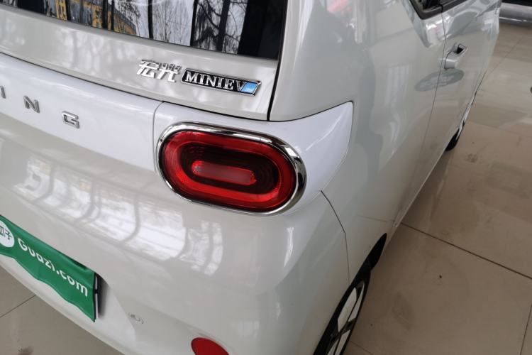 Used Wuling Hongguang MINIEV 2024 3rd Generation 215km Advanced Version Right Rear Taillight