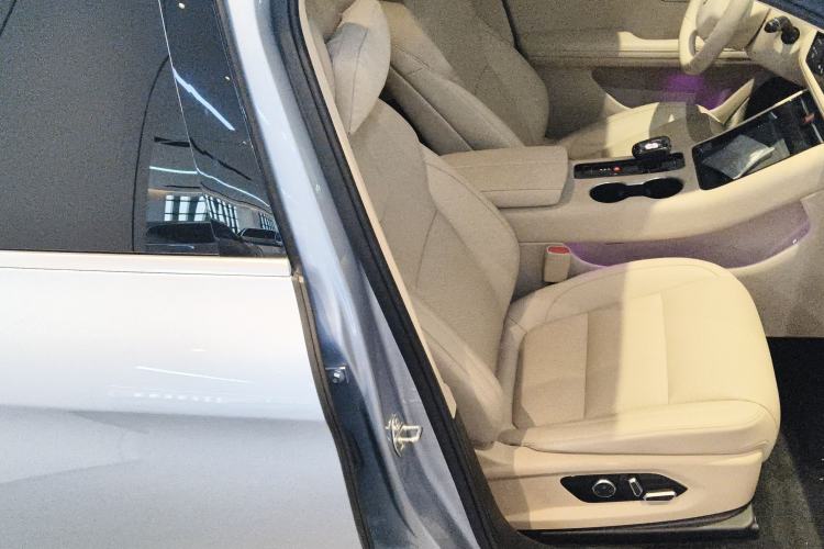 Used Hima AITO M5 2024 Extended-Range Max Rear-Wheel Drive Advanced Intelligent Driving Version