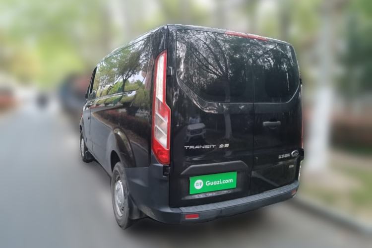 Used Ford Transit 2019 2.0T Diesel Multi-Purpose Commercial Vehicle Short Wheelbase Low Roof 6-Seater China VI Standard
