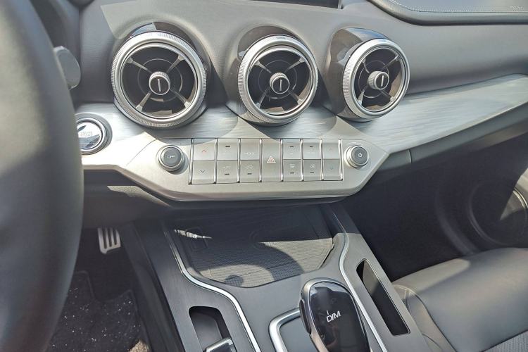 Used Wey VV7 2019 Upgraded Model 2.0T Flagship Version China V Standard