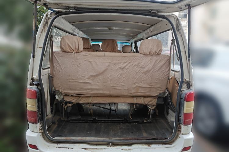 Used Jinbei Hiace 2011 2.0L 5th Generation Kuaiyunwang Standard Version 4G19
