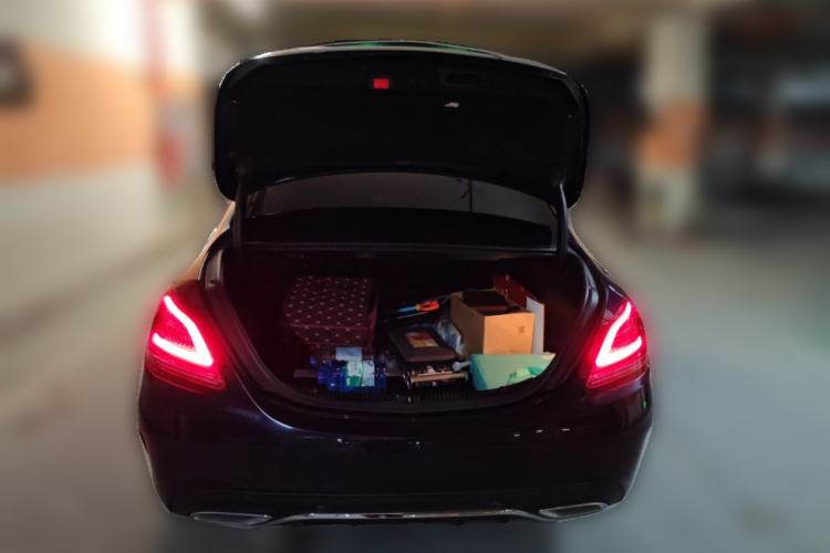 Used Mercedes-Benz C-Class 2020 Updated C 200 L Fashion Edition Trunk