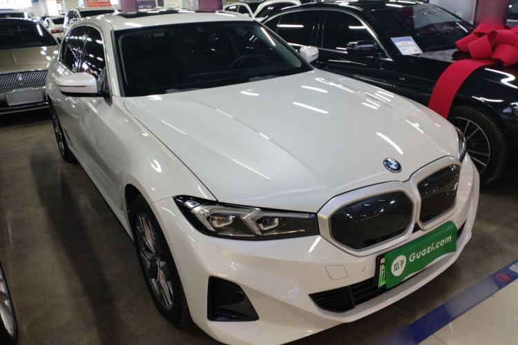 Used BMW i3 2024 eDrive 35 L Exterior 1