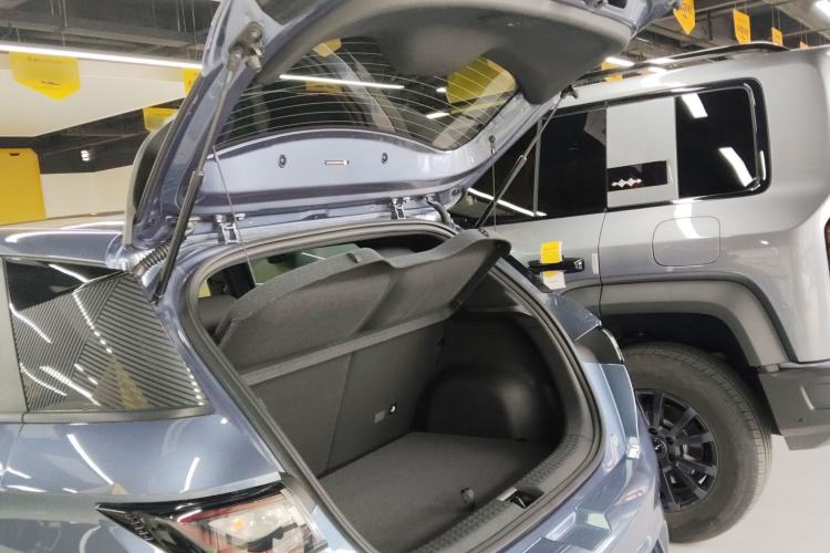 Used BYD Dolphin 2024 Honor Edition 420km Fashion Version
