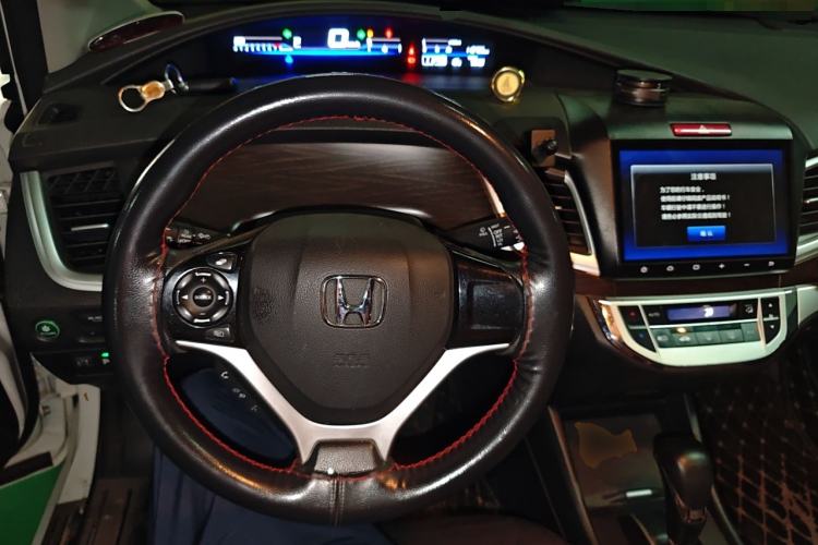 Used Honda Jade 2016 1.8L Automatic Comfort Elite Version 5 Seats