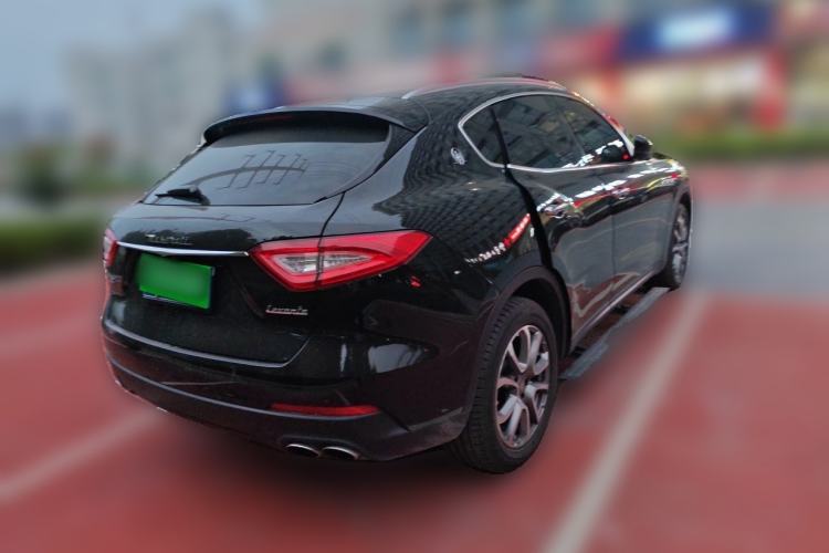 Used Maserati Levante 2018 3.0T Standard Edition Rear Right 45 Deg