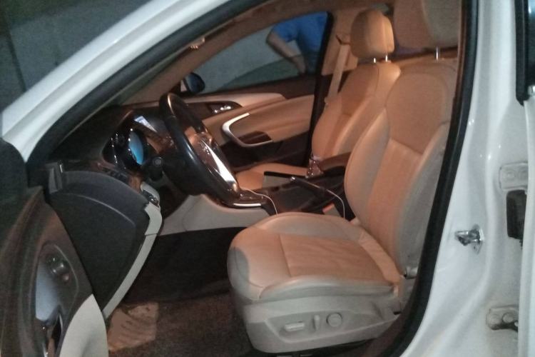 Used Buick Regal 2012 2.0L Luxury Edition