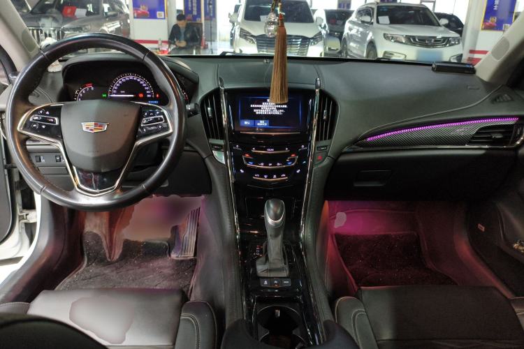 Used Cadillac ATS-L 2017 28T Tech Edition Center Console