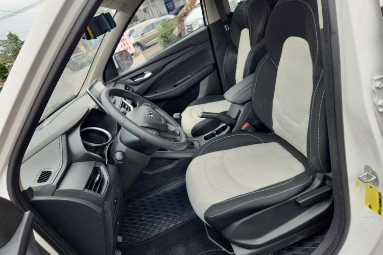 Used Wuling Hongguang S3 2019 1.5L Manual Standard Version China VI Standard Left Front Seat