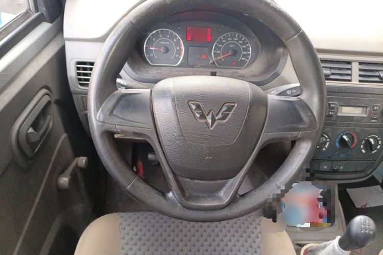 Used Wuling Zhiguang V 2017 1.2L Base Version LMH
