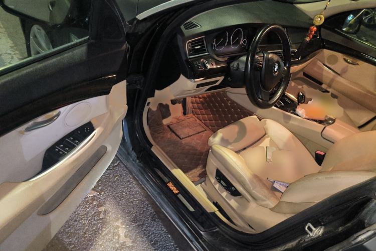 Used BMW 5 Series GT 2010 535i Leading Model