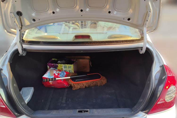 Used Hyundai Elantra 2007 1.6L Manual Comfort Model Trunk