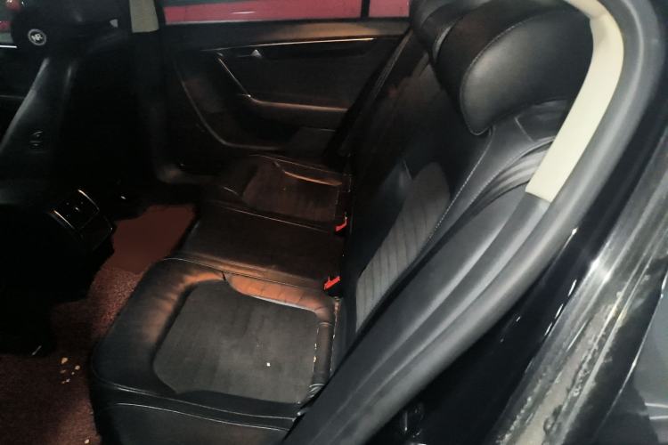 Used Volkswagen Magotan 2015 1.8TSI Luxury Model