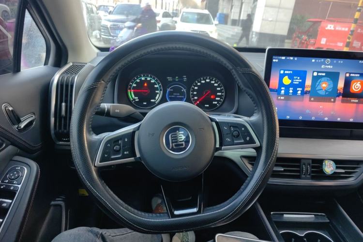 Used BYD Tang New Energy 2018 DM 2.0T All-Wheel Drive Smart Connect Advanced Model 7 Seats China V Emission Standard